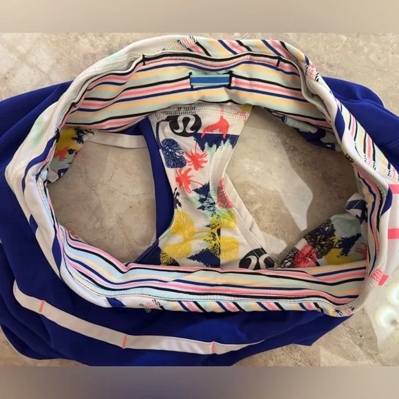 Lululemon Seawheeze Speed Up Shorts LR 2.5” size 4 - Picture 6 of 7